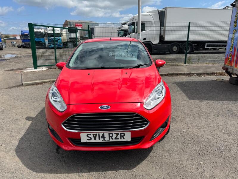 FORD FIESTA 1.0 T EcoBoost Zetec